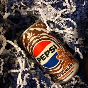 Pepsi Zero Sugar Gingerbread Can with Red and Blue Logo